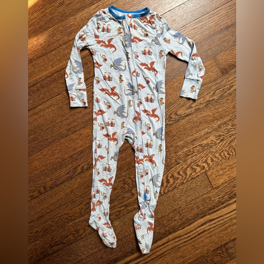 STEEL BLUE DRAGONS & KNIGHTS FOOTIE (12-18 mos)